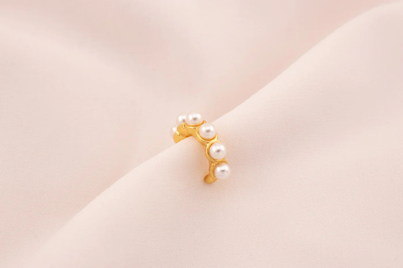 Multi-Pearl Ear Cuff