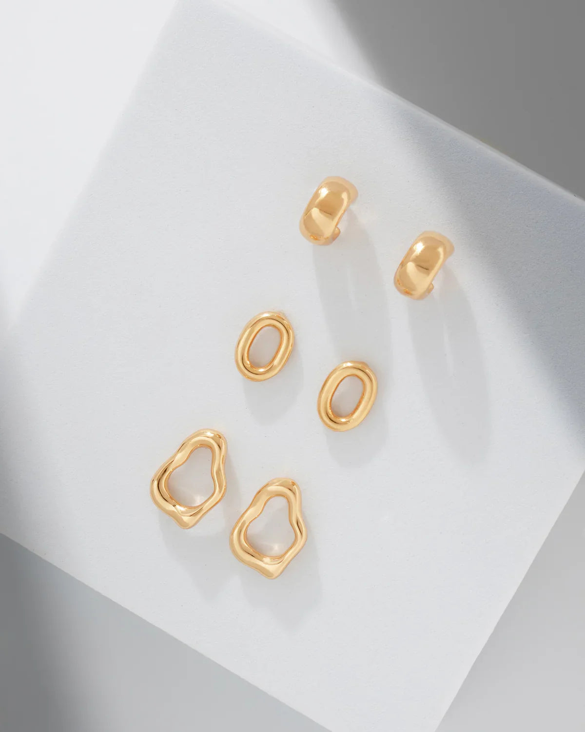 The Essentials Earring Set